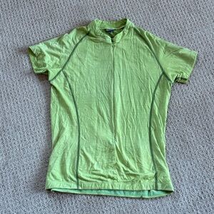 Smartwool green women’s bike jersey, 3/4 zip with back pockets women’s large